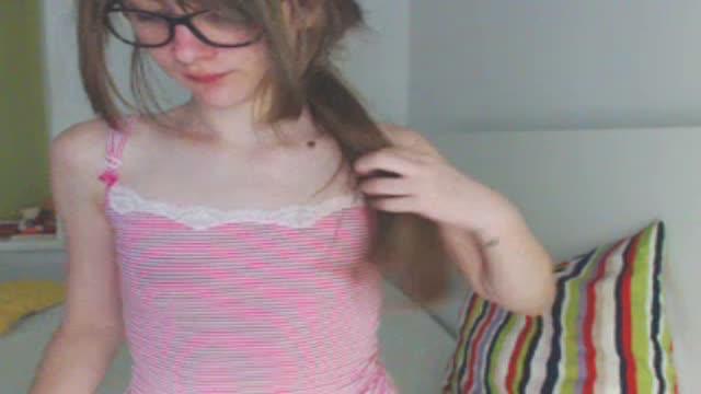 crazyemily webcam [2016/04/30 19:02:44]