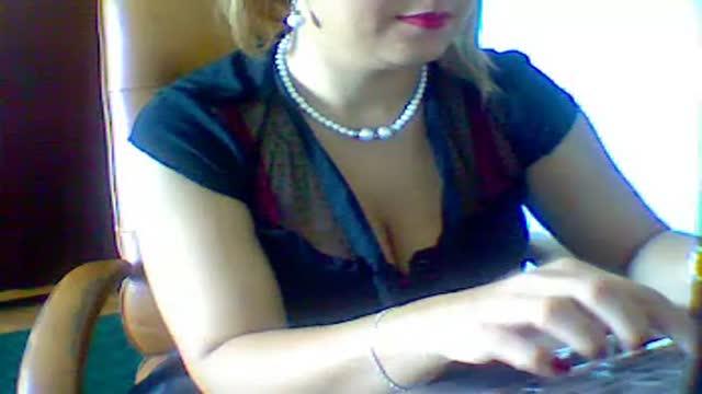 grzeczna_dziewczynka webcam [2015/09/22 11:47:14]