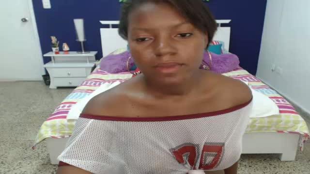 nahomyduque recorded [2016/01/17 21:37:24]