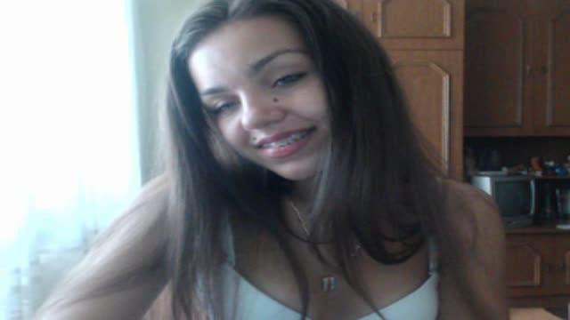 alina_bellax recorded [2015/07/23 12:31:09]