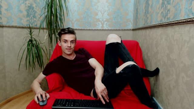 hoffman_s show [2016/05/20 18:44:52]