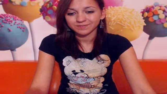 mollymimi webcam [2017/01/19 13:40:27]