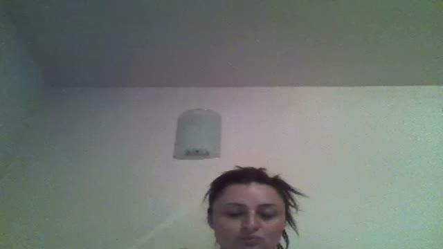 hotbrunettee_