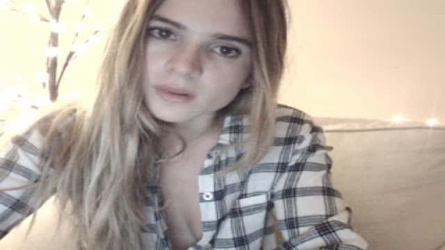 cristinetyler video [2016/05/13 06:00:53]