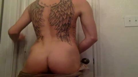 hungcountryboy22 Masturbating [2016/04/24 - 22:44:21]