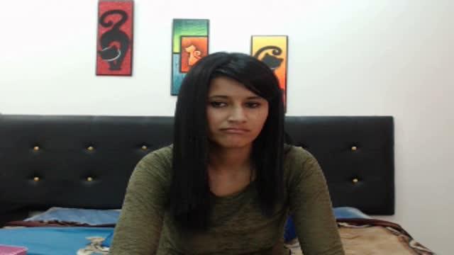 misscaroline_ cam [2016/02/25 17:03:14]