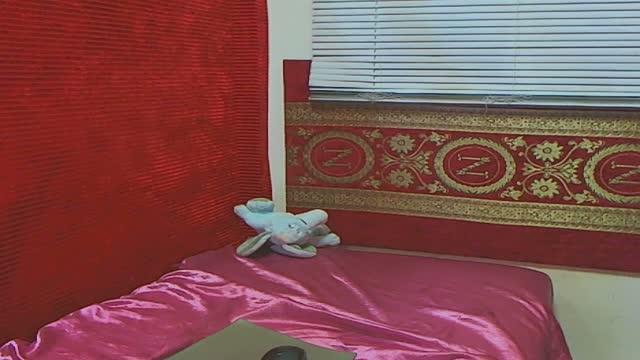 lovelylussi show [2015/08/17 03:30:41]