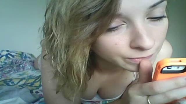 marymeows recorded [2015/07/07 10:00:28]