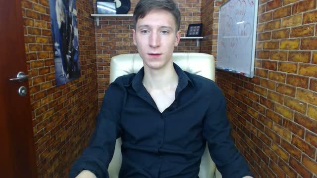 gustavluv adult [2017/01/20 06:45:28]