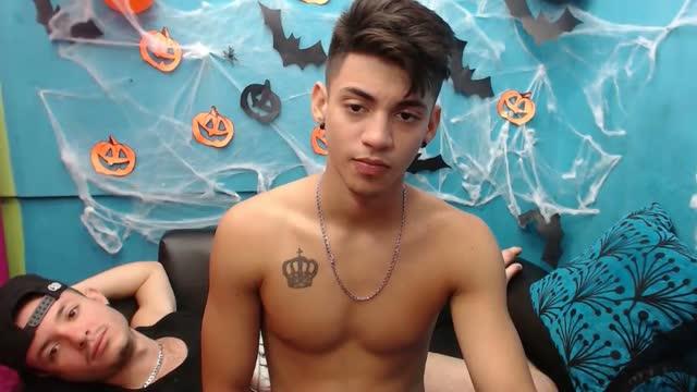 firsttimeincam naked [2015/10/30 14:45:53]