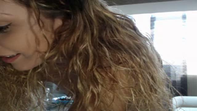 ally4x webcam [2015/08/27 09:00:43]
