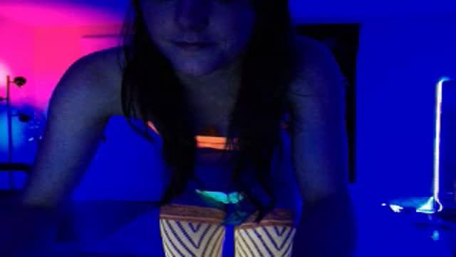 elizabeth_xo recorded [2017/01/21 23:17:49]