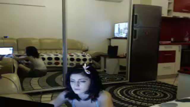 aiana95 webcam [2017/01/26 03:00:58]