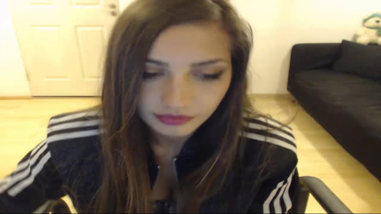 yourbest_girl Rare Webcam [2017/09/28 04:09:23]