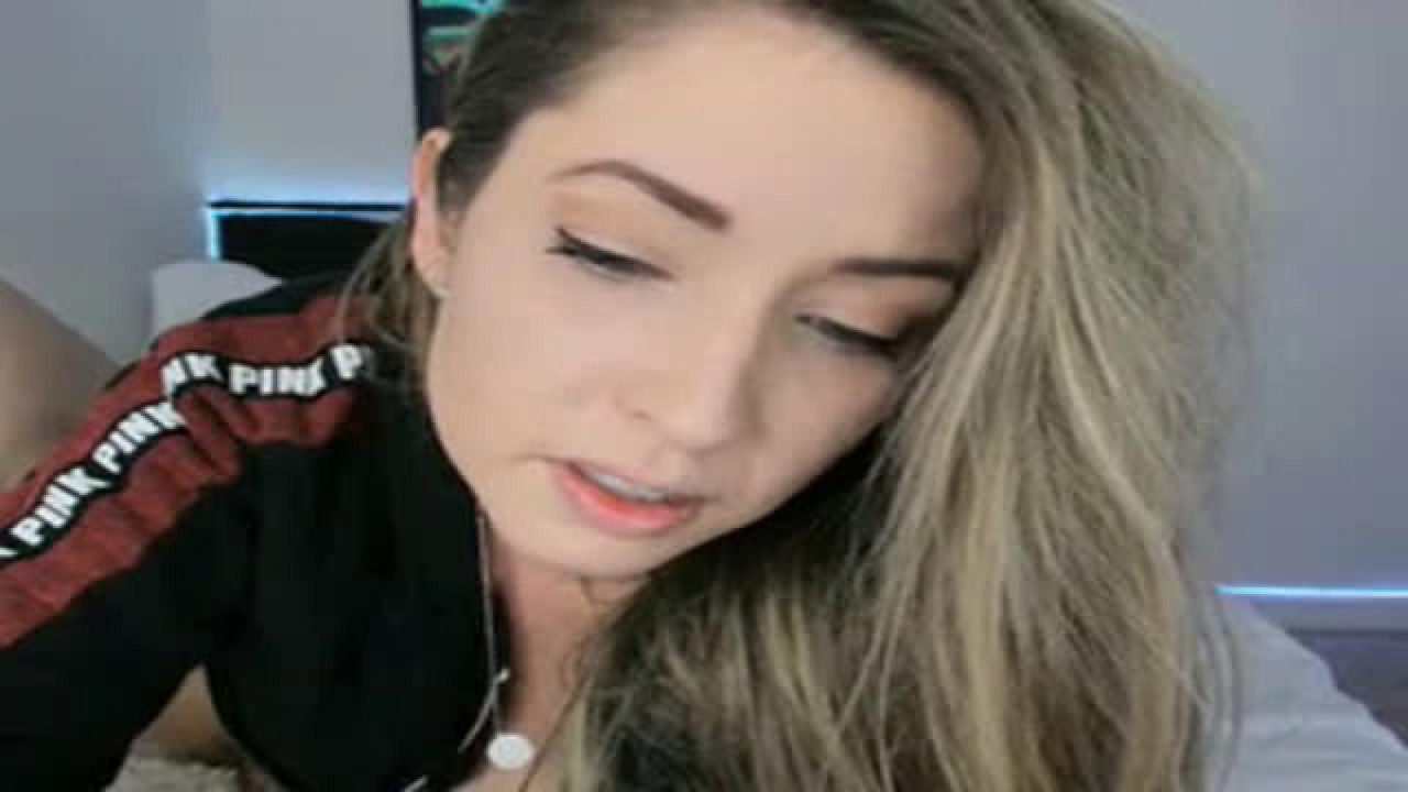 nikki_haze Topless Video [2017/09/12 06:20:23]