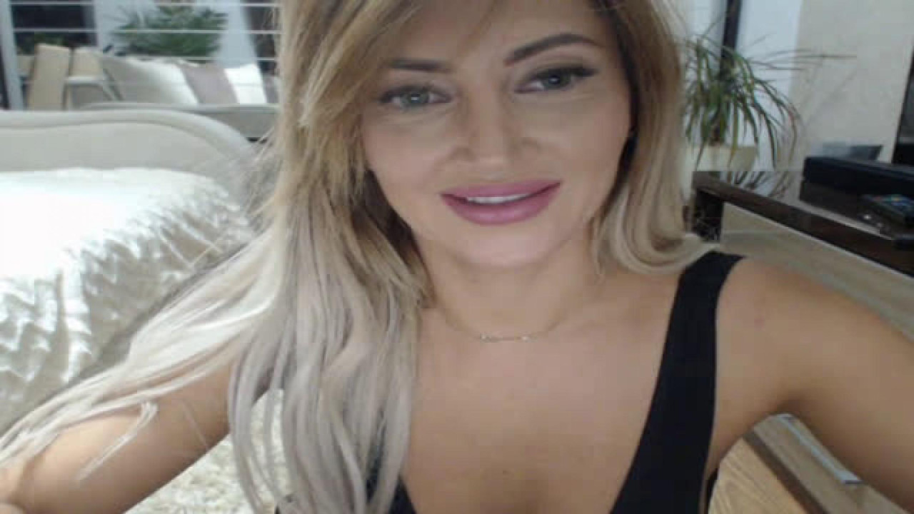 vannillaxx Twerking Show [2017/09/26 00:20:17]