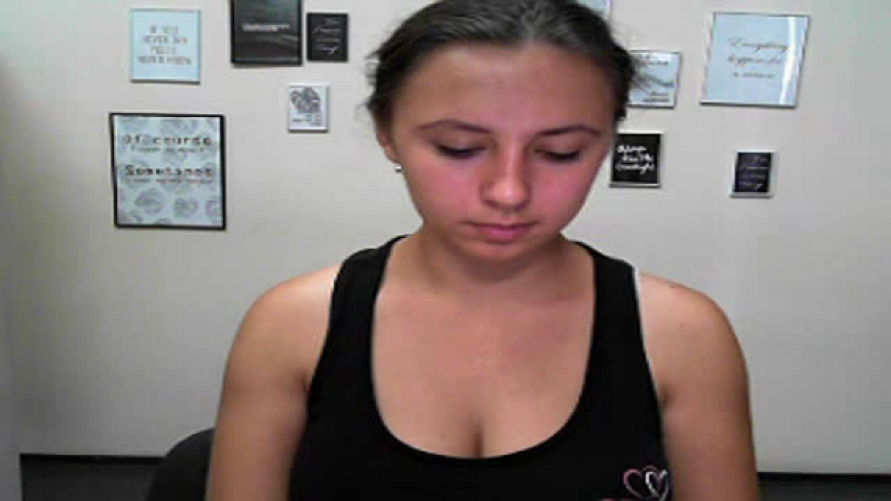 angela_petra Camwhore Webcam [2017/09/12 06:12:17]