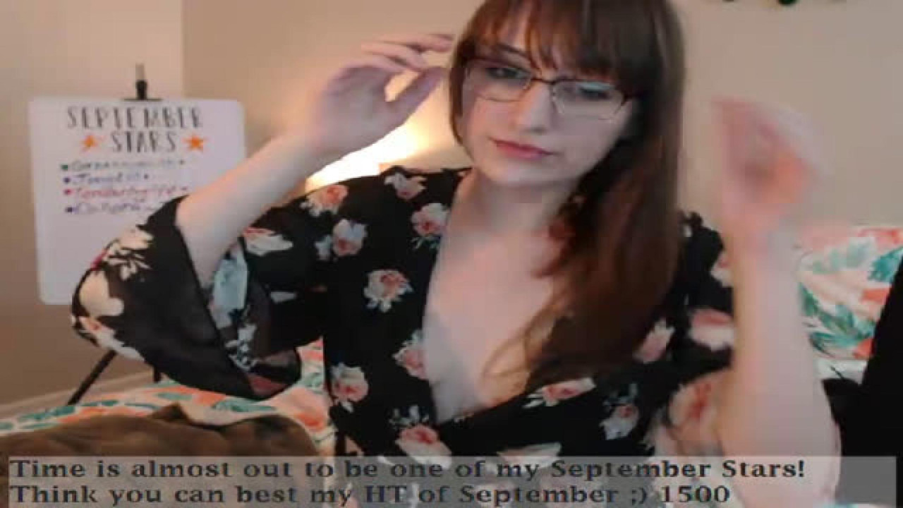 aly_lynn Public Webcam [2017/09/20 18:46:56]