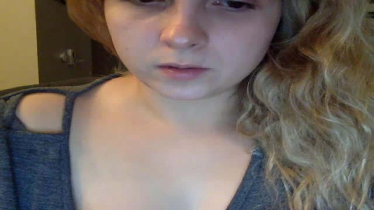 j3nnamatic Topless Video [2017/10/23 13:05:39]