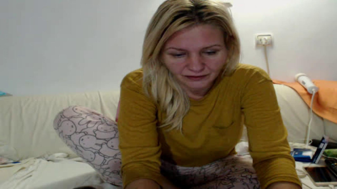 stephycute Doggy Video [2017/09/29 20:45:14]