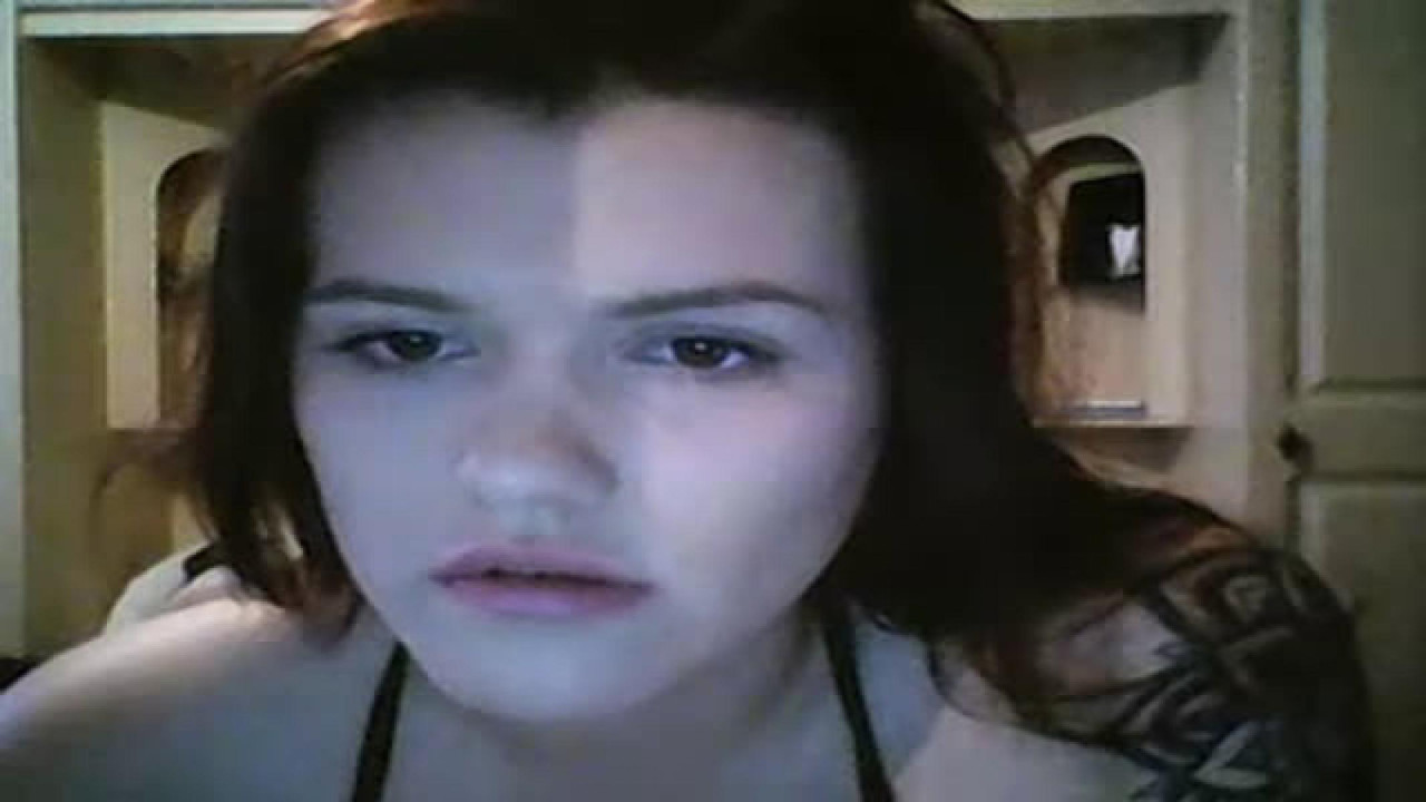 kellyhide93